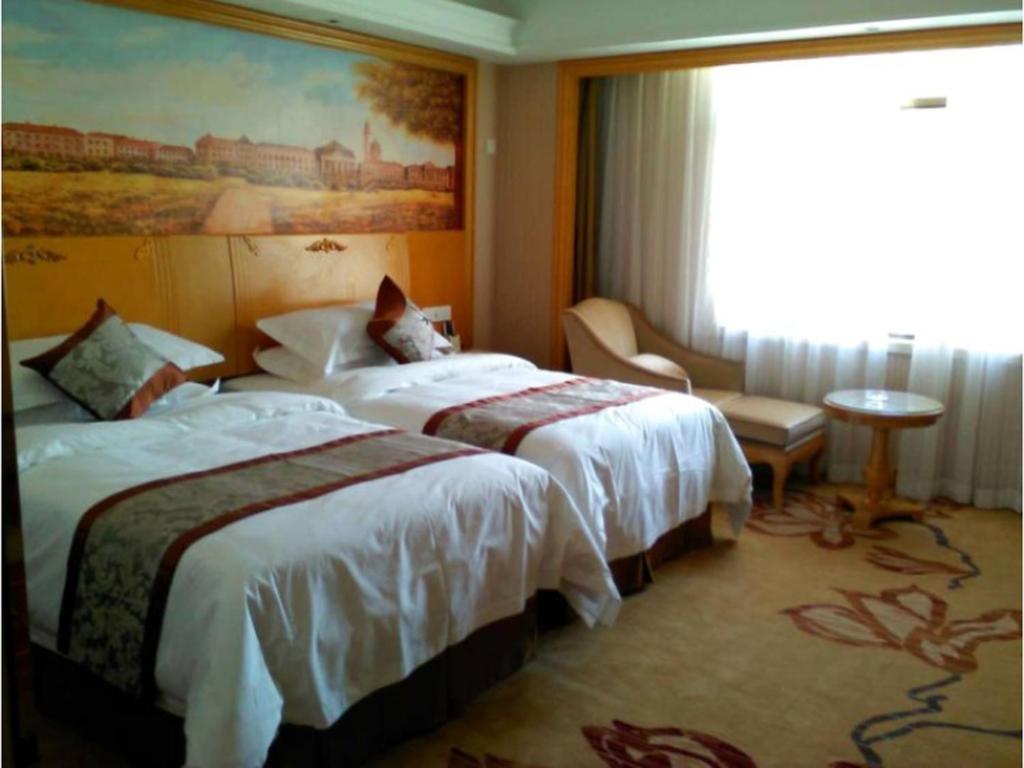 Vienna International Hotel Lhasa Potala Palace Buitenkant foto