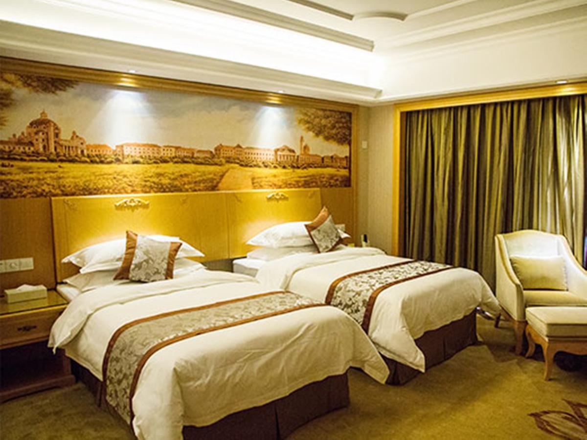 Vienna International Hotel Lhasa Potala Palace Buitenkant foto